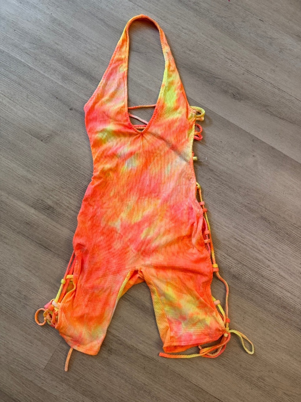 Tie dye backless romper